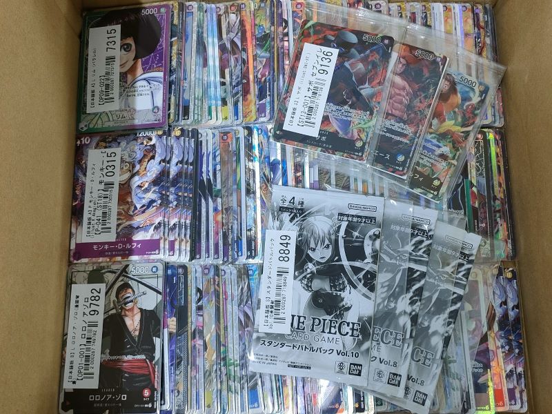 【ワンピースカード買取実績】未開封パックやパラレルイラストのカードを多数買取